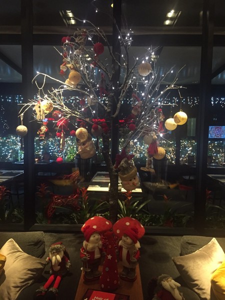 Christmas Decoration at Smallville Hotel